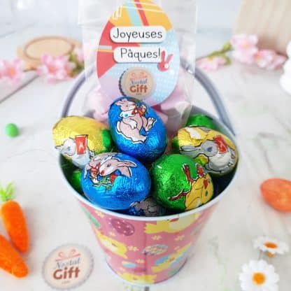 Seau rose de Pâques - Oeufs en chocolats X 10 et Guimauve lapin x 10 – Image 2