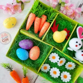 Set de décoration de Pâques - Lapins, carottes, œufs, poule et pâquerettes
