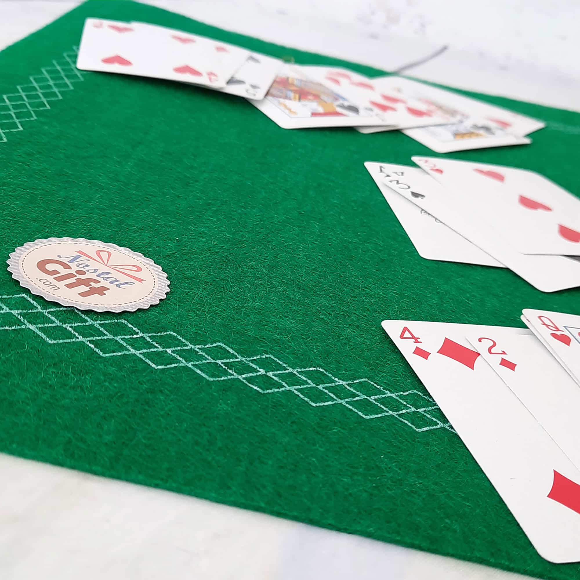 Tapis Cartes 60 x 40 cm - Petits jeux de cartes