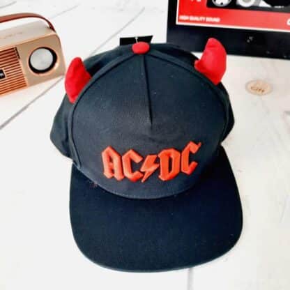 AC/DC - Casquette cornes