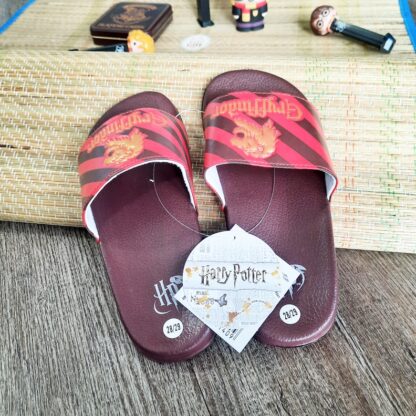 Harry Potter - Claquettes Gryffondor pour enfant