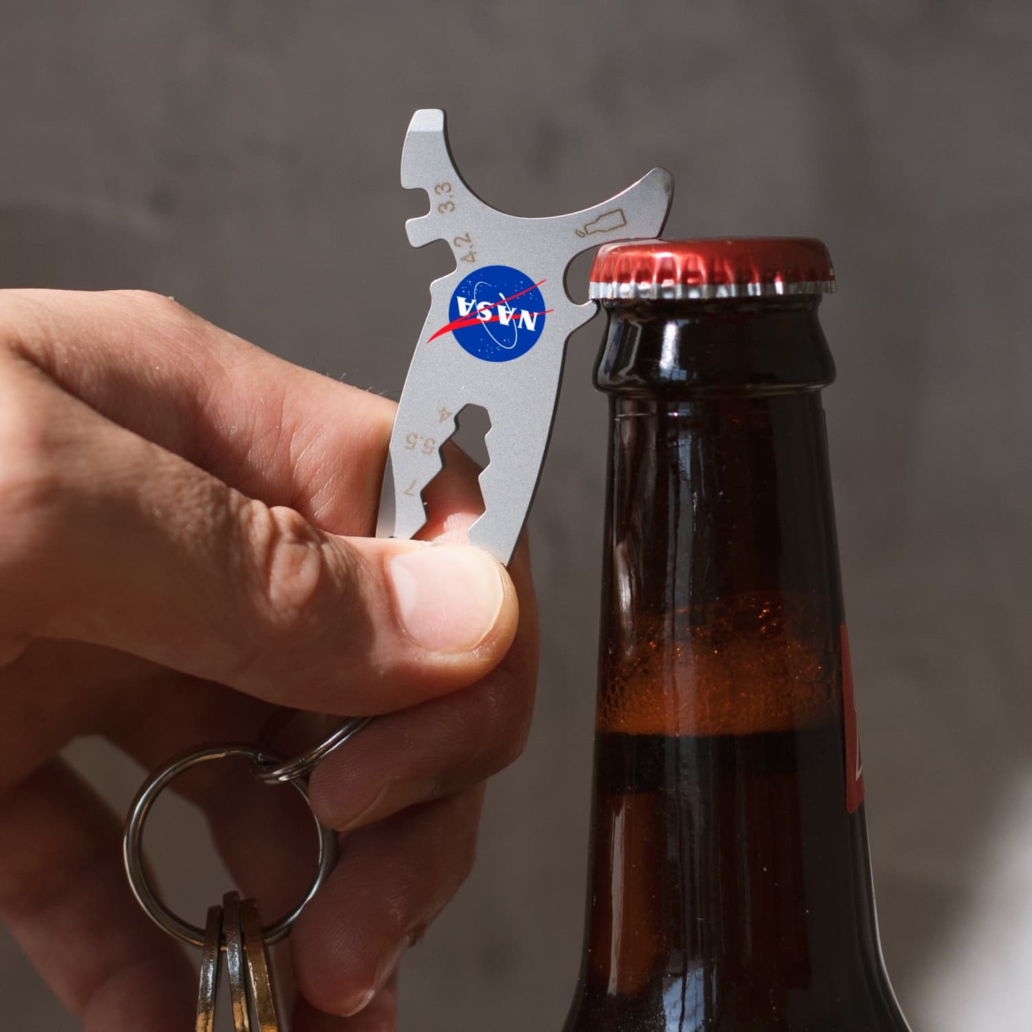 Porte clés décapsuleur multifonctions fusée – Nasa