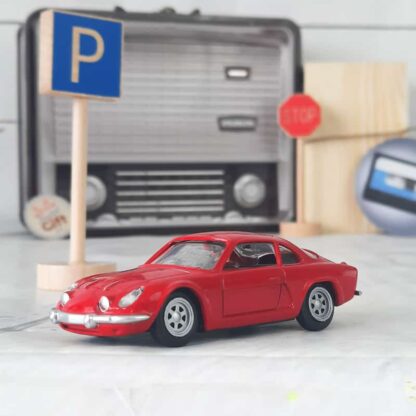 Miniature voiture vintage - Renault Alpine rouge (échelle 1:43)