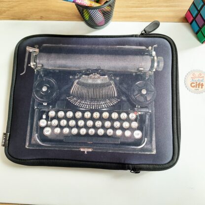 Housse rétro pour tablette - Motif machine à écrire – Image 2