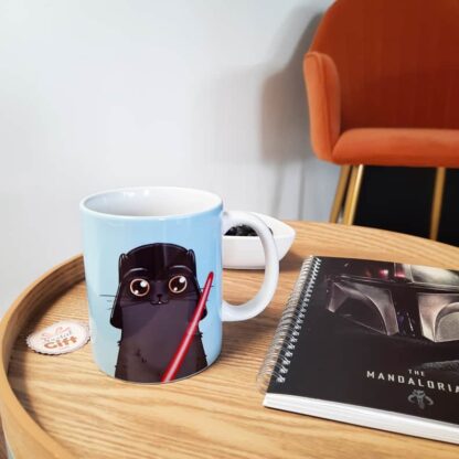 Mug bleu CatVador  - Mug Cadeau Original – Image 5