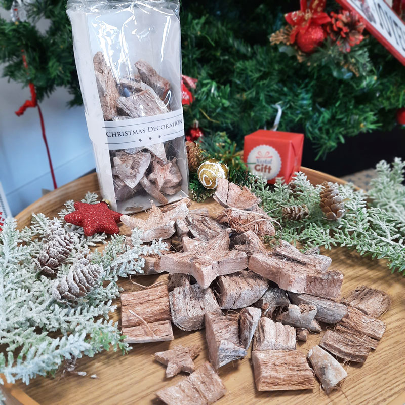 Décoration de Noël en bois - Étoiles en bois séchées