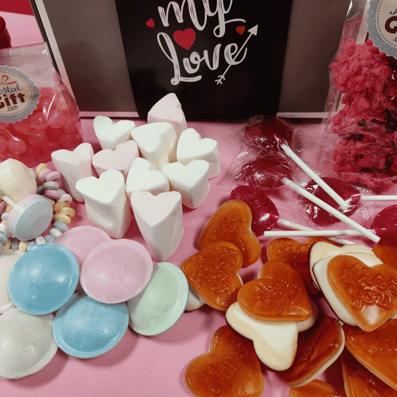 Coffret Bonbon Saint Valentin My Love remplie de bonbons rétro des années  90