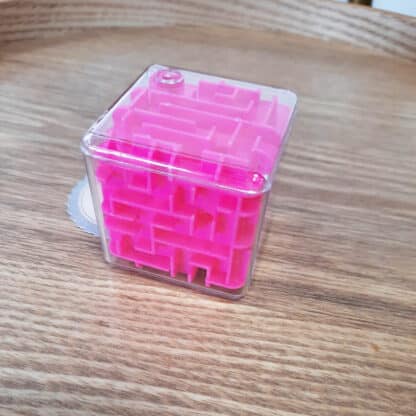 Jeu Labyrinthe cube en 3D - casse tête