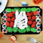 Plateau de bonbons Halloween (Citrouilles, araignées, cerveaux, crânes)