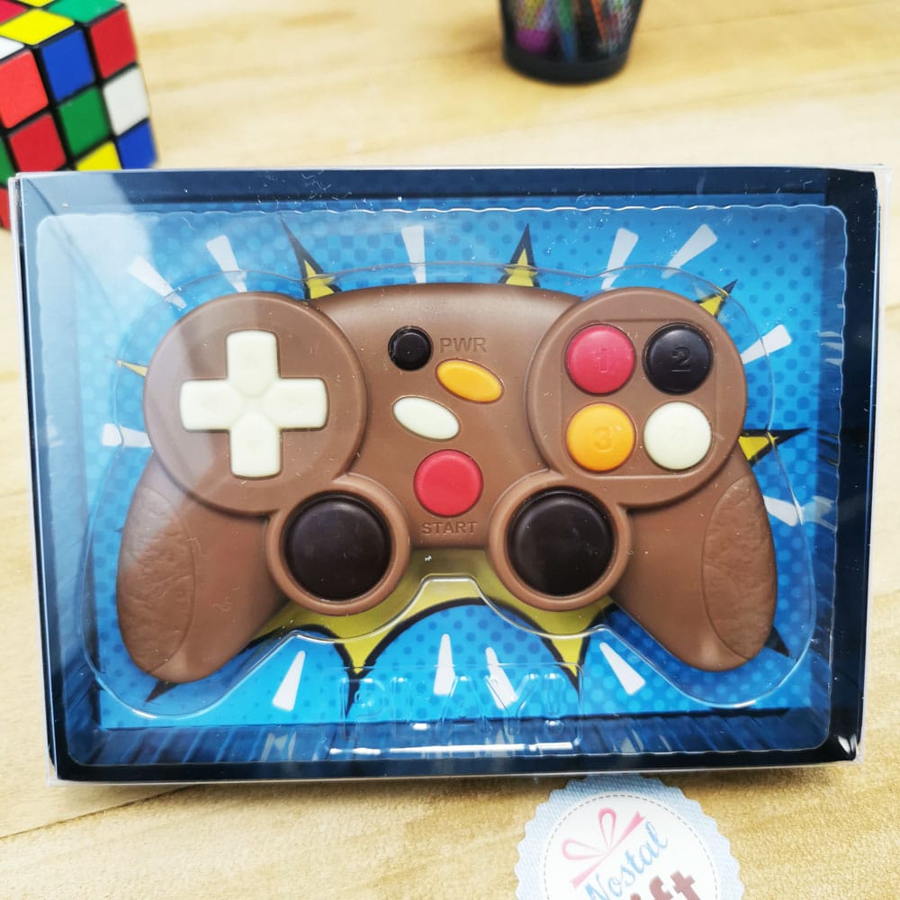 Salut les geeks ! Croquez dans votre manette en chocolat