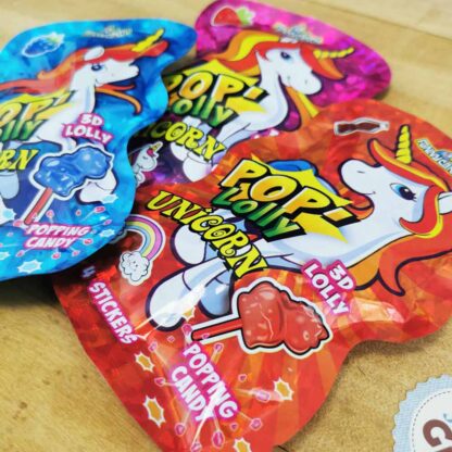 Sucettes pétillantes licorne  - Goûts framboise, cola et fraise - Lot de 3 – Image 5
