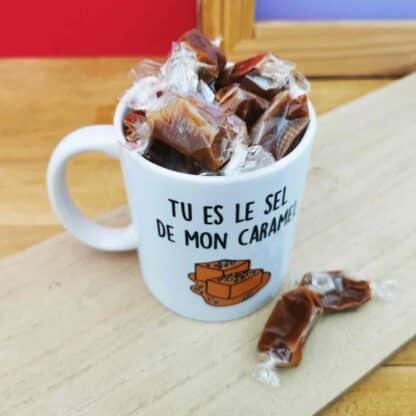 Mug "Tu es le sel de mon caramel" et ses caramels beurre salé (x10)  - Mug Cadeau St Valentin