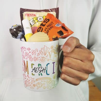 Mug "Merci AESH" bonbons rétro 70 - Collection arc-en-ciel