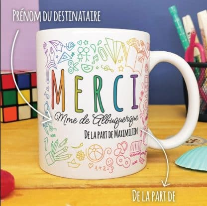 Mug personnalisable - "Merci" - Collection arc-en-ciel - cadeau maitresse, Atsem, Nounou...