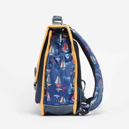 Cartable 35 cm rétro Bateau Bleu - Caméléon - Stripes Sailboat- Maternelle et CP