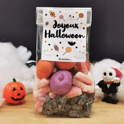 Mug et bonbons Halloween acidulés - Tarentules noires, dentiers et guimauves citrouille et tête de mort – Image 4