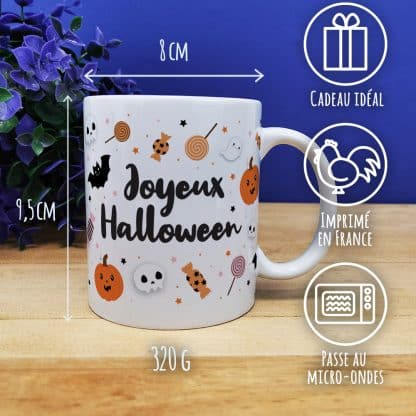 Mug et bonbons Halloween acidulés - Tarentules noires, dentiers et guimauves citrouille et tête de mort