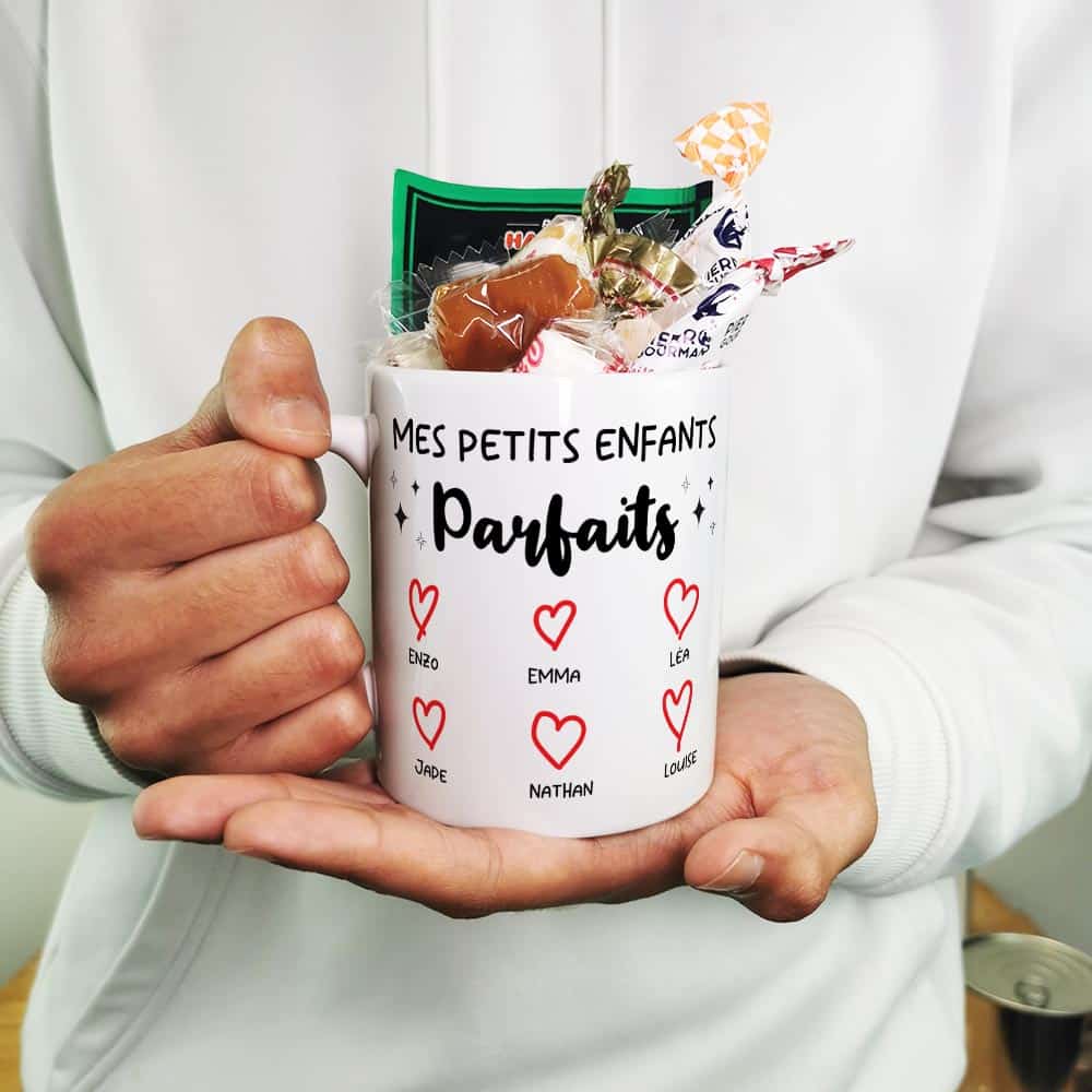 Mug bonbon années 60 Mes petits enfants parfaits cadeau pour mamie et  papy personnalisé