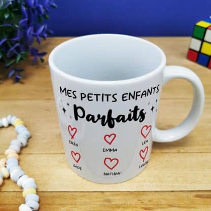 Mug "Mes petits enfants parfaits"  - Cadeau  mamie,  papy personnalisé