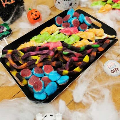 Plateau de bonbons Halloween (Cerveaux, souris, serpents)- bonbons Halal – Image 3