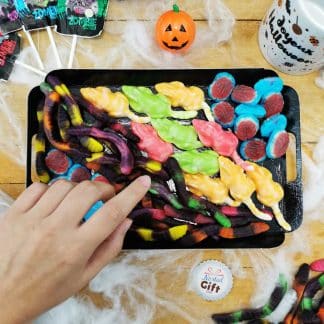 Plateau de bonbons Halloween (Cerveaux, souris, serpents)- Halal