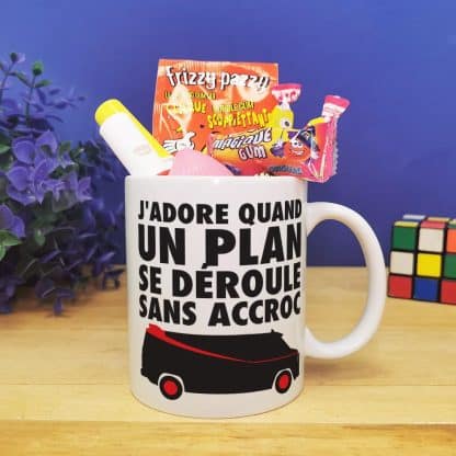 Mug bonbon années 80 "J'adore quand un plan se déroule sans accroc"