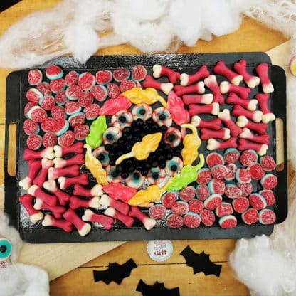 Grand plateau de bonbons Halloween (Os, dragibus, souris, crane et yeux) - 1,4kg – Image 4