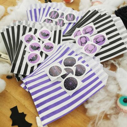 Sachet bonbons halloween vide  - thème sorcière - Violet et noir - lot de 20 + autocollants