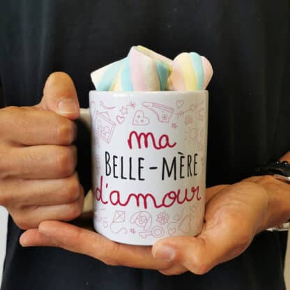 Mug "Belle-mère d'amour" et ses guimauves torsade x5