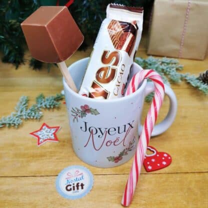 Mug "Joyeux Noël" et ses confiseries rétro - Cadeau Noël – Image 4