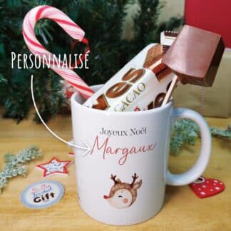 Mug "Joyeux Noël" personnalisé et ses confiseries rétro - Renne de Noël - Cadeau Noël