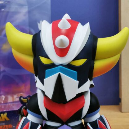 Figurine Tirelire Chibi Grendizer assis 15 cm - Goldorak