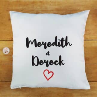 Coussin personnalisé coeur - 40x40 cm - Cadeau Saint Valentin