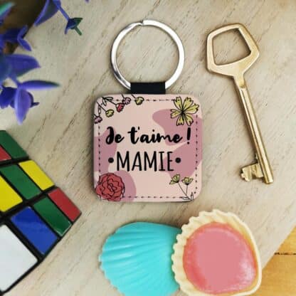 Porte clé "Je t'aime mamie" - Cadeau Mamie