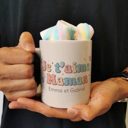 Mug "Je t'aime maman" et ses guimauves torsade x 5 - cadeau personnalisable