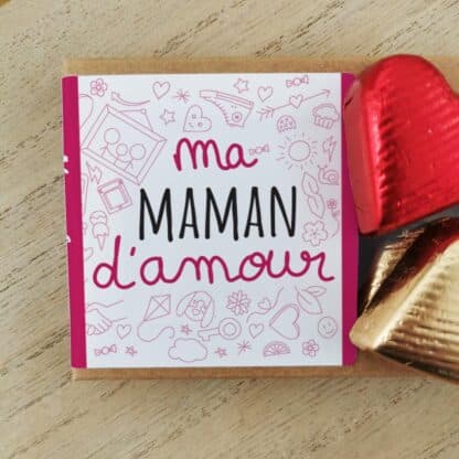 Cœurs au chocolat au lait et chocolat noir praliné x 8 "Ma maman d'amour"