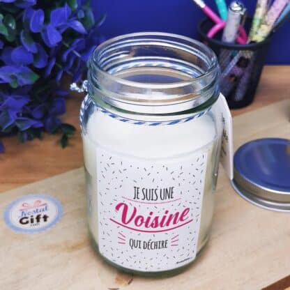 Bougie Jar "Je suis une voisine qui déchire"