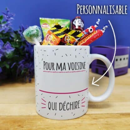 Mug bonbons des années 90 "Je suis une voisine qui déchire"- cadeau personnalisé