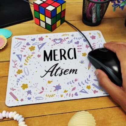 Tapis de souris "Merci Atsem" personnalisable - collection florale – Image 4